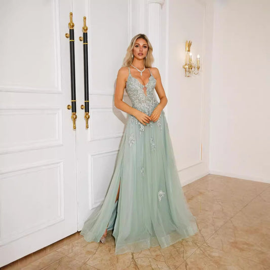 Effortless beauty, timeless charm