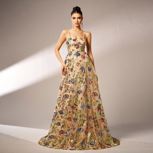A Soft and Graceful Poise Defined by Floral Details