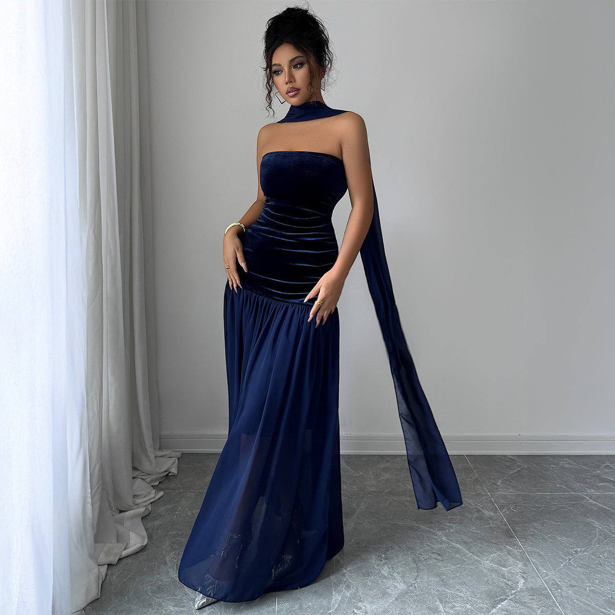 Elegant Navy Velvet Evening Gown