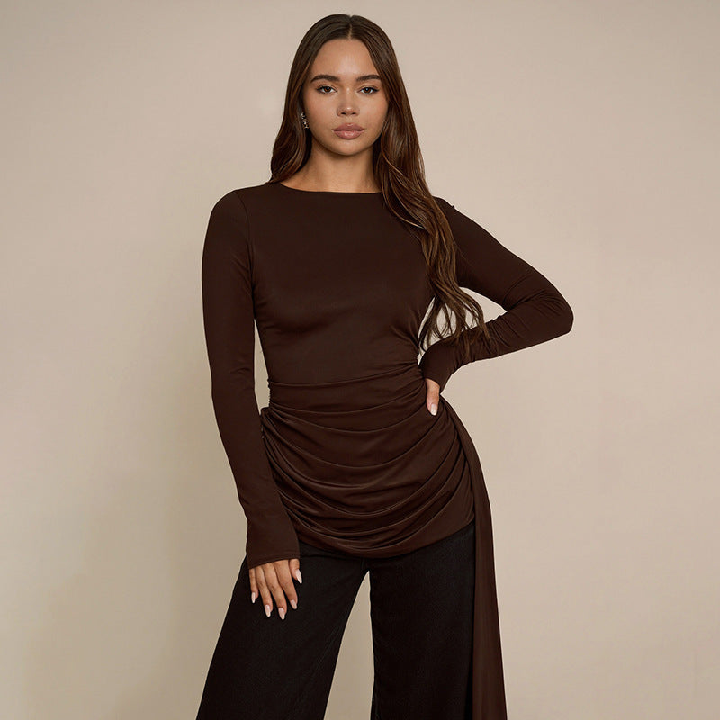 The Timeless Silhouette of the Modern Woman